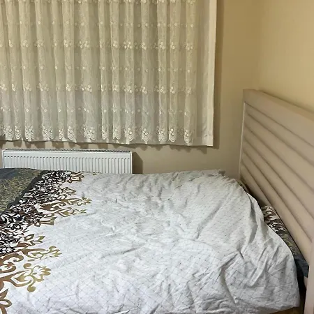 Barlas Apartman * İstanbul